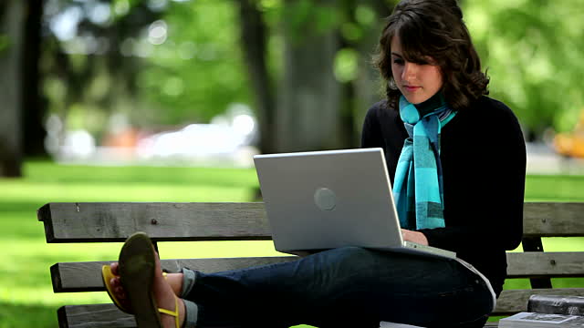 student bloging campus